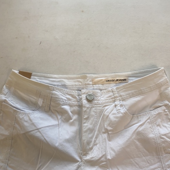 Size 10 DKNY white jeans with adjustable bottoms. - Picture 5 of 6